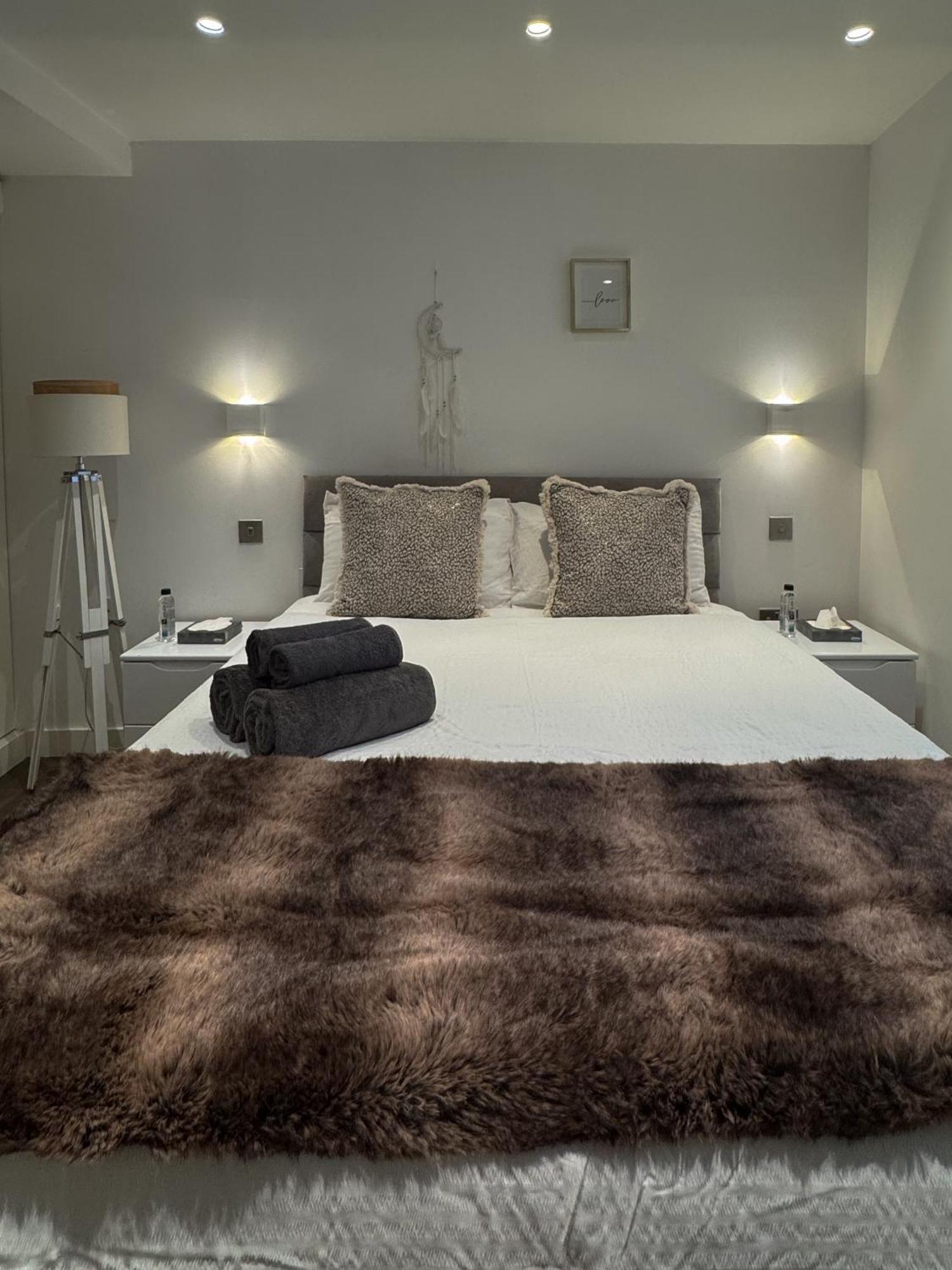 Mayfair 2 Beds Flat Near Bond Street, Opposite Selfridges On Oxford Street London Ngoại thất bức ảnh